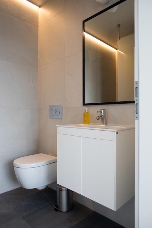 Graystone Guesthouse Sandgerthi Екстер'єр фото